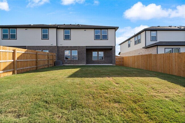 Building Photo - 18512 Cremello Dr