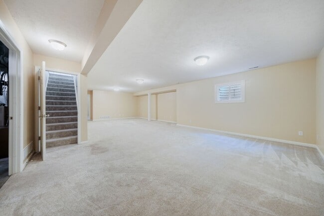 Building Photo - 4 Bed / 3 Bath ranch home