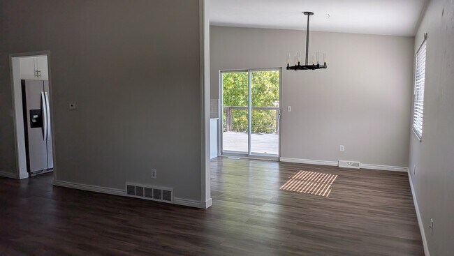 Building Photo - 8528 Ingalls Cir