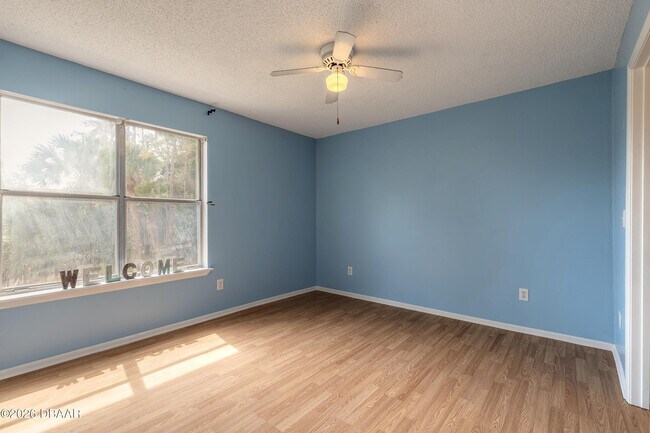 Building Photo - 1600 Big Tree Rd