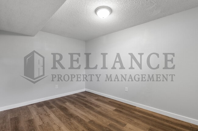Building Photo - 1739 S Edwards Ct