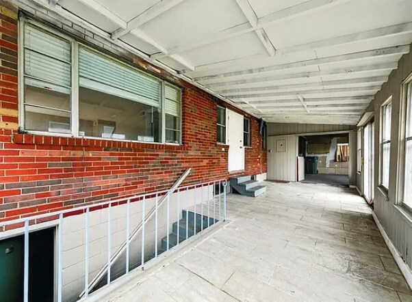 Building Photo - 7245 Saint Andrews Pl
