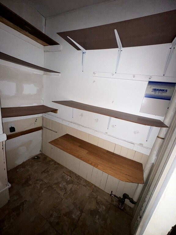 Building Photo - 85 Boutelle St