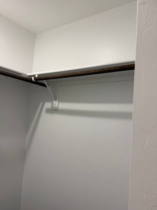 Building Photo - 1919 Wolford Wy