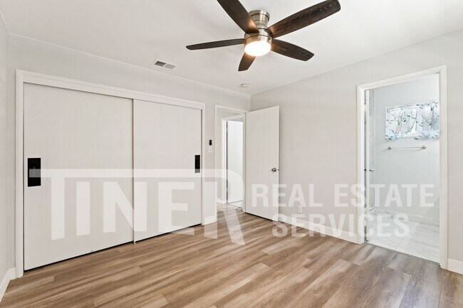 Building Photo - 2771 Wissemann Dr