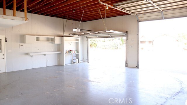 Building Photo - 34475 Wheelbarrow Ln