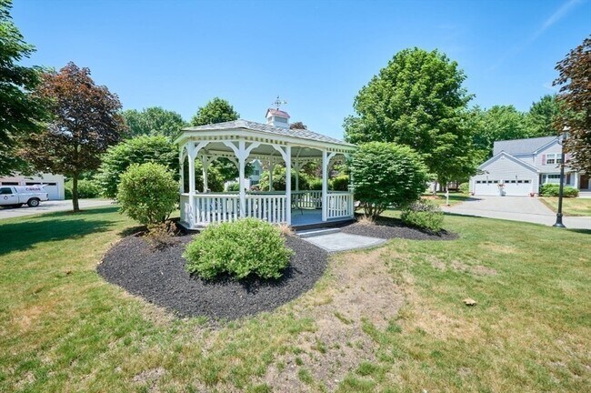 Building Photo - 27 Cranberry Ln