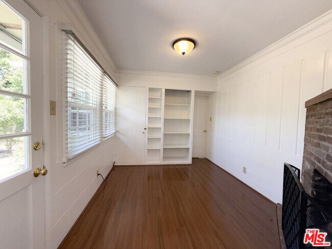 Building Photo - 11919 Tennessee Pl