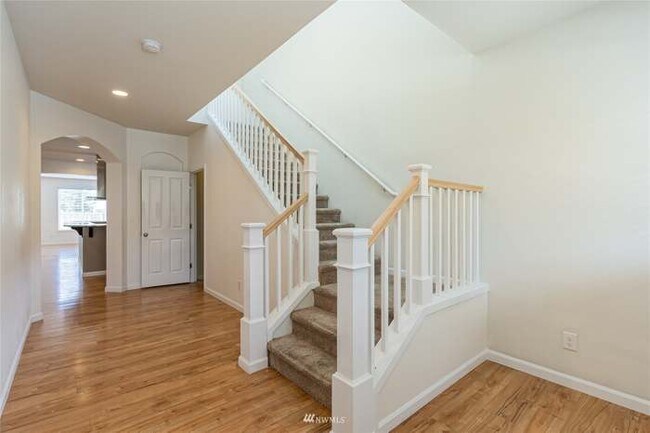 Building Photo - 1124 27th St NW