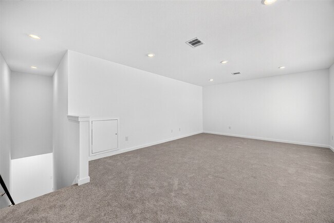 Building Photo - 26103 Sea Rosemary Ln