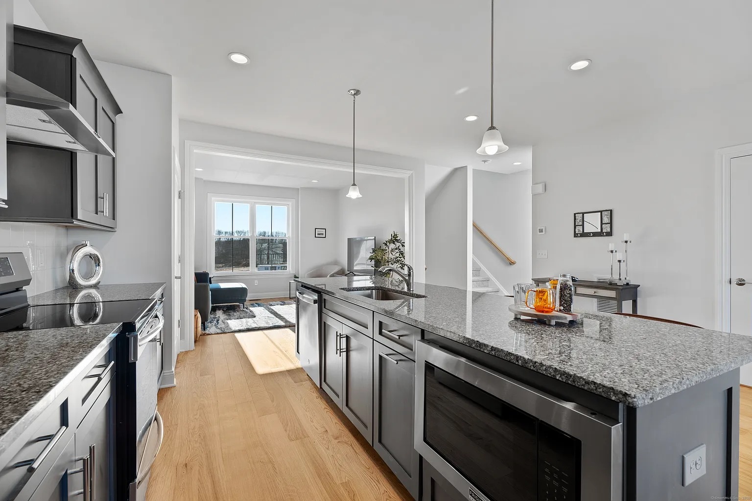 Kitchen / Main Level - 113 Shea Cir