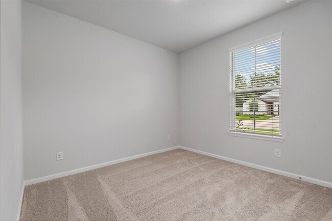 Building Photo - 9552 Caney Trails Rd