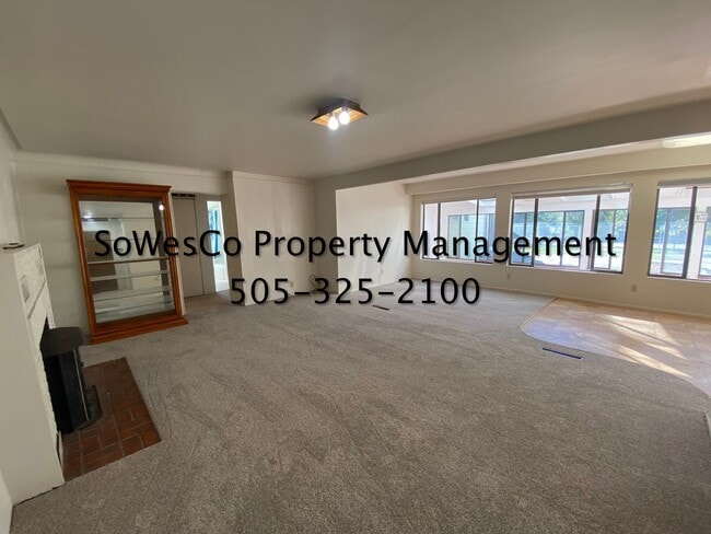 Building Photo - Three Bedroom, 2 Bathroom Residential Rental