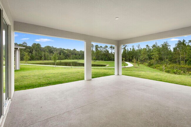 Building Photo - 13053 Pergola Ave