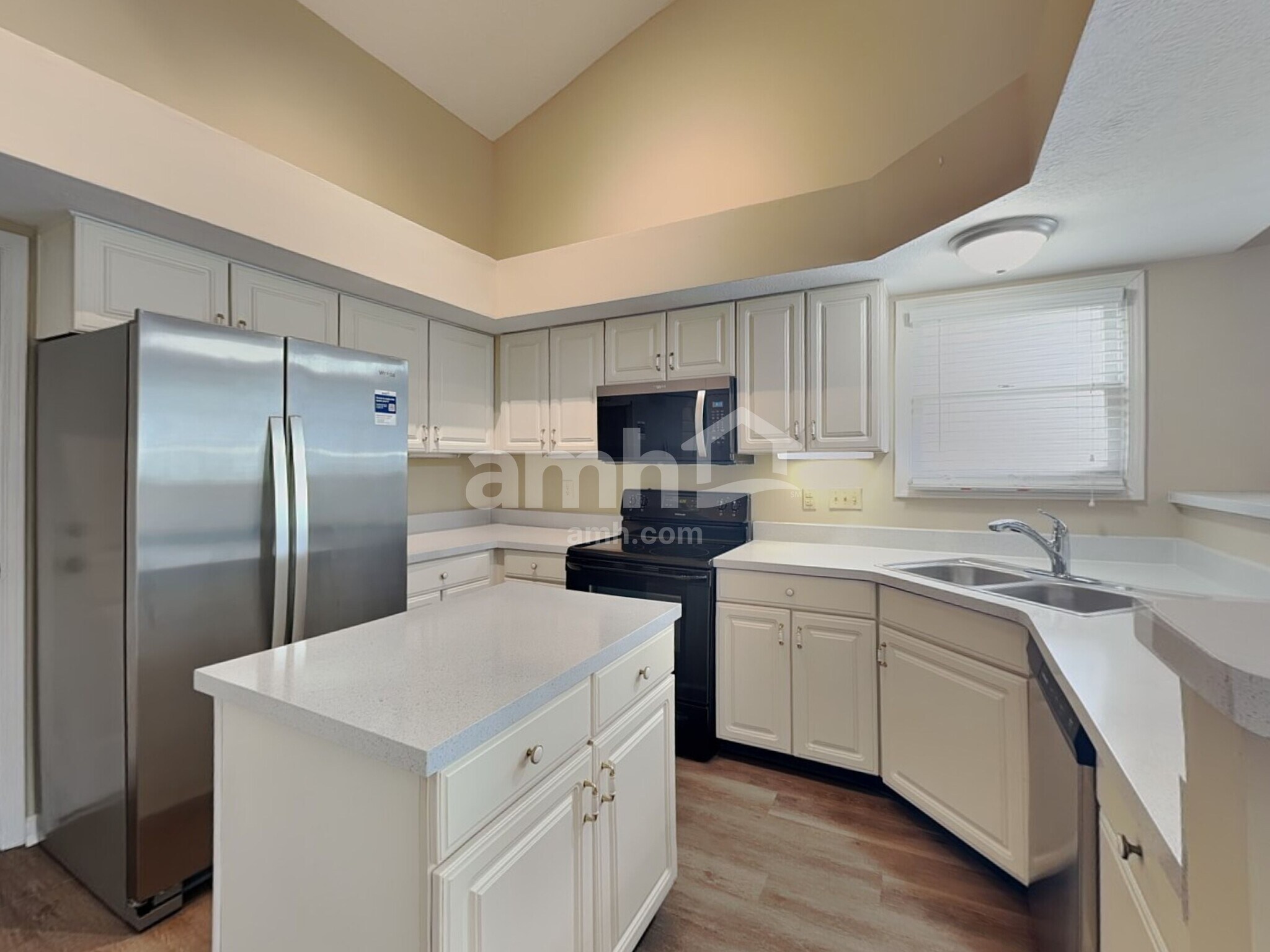 Building Photo - 4741 Common View Cir