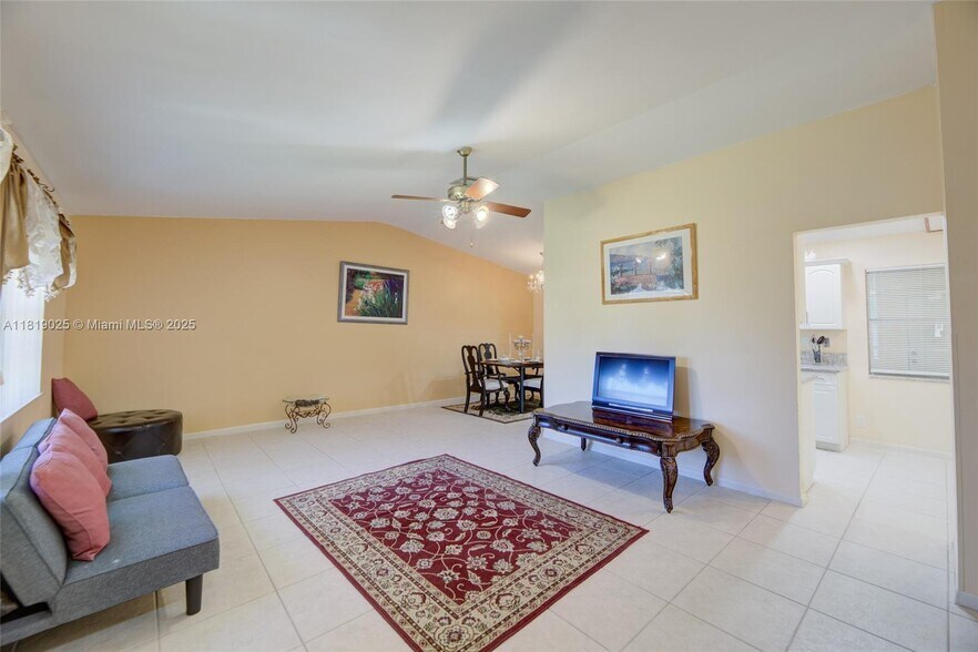 Primary Photo - 9039 NW 21st Ct