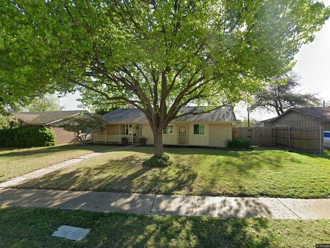 Primary Photo - Brand New Feel, Classic Charm: 3 Bedroom i...