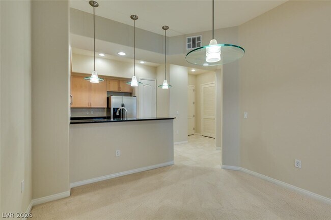 Building Photo - 50 E Serene Ave