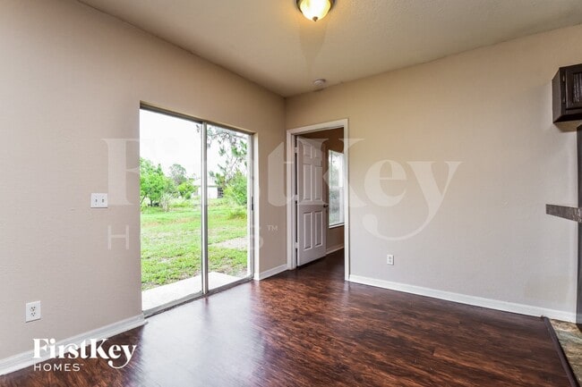 Building Photo - 6840 Abady Ln