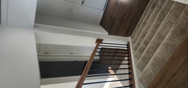 Building Photo - 25712 W Yorkshire Dr