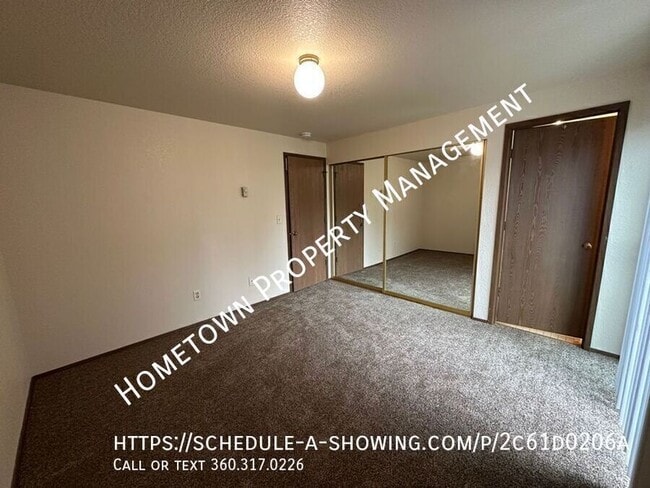 Building Photo - 640 Bavarian Ln SE