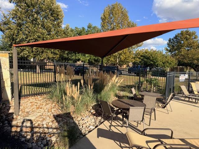 Building Photo - 329 Los Cobos Ln