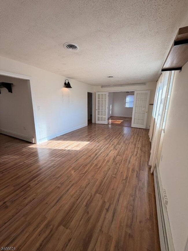 Building Photo - 46 NJ-173