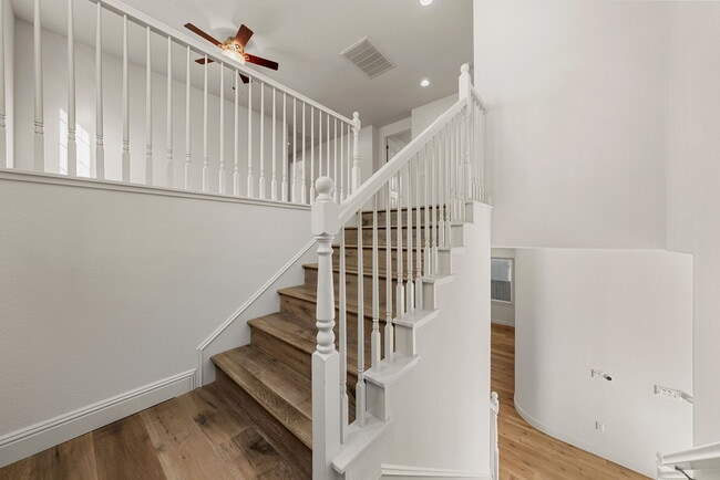 Building Photo - 7585 Mindy Mae Ln