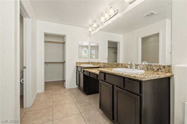 Building Photo - 11368 Belmont Lake Dr