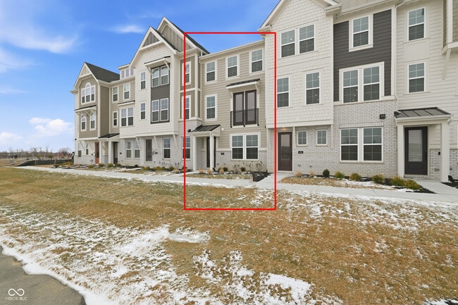 Building Photo - 420 Elite St