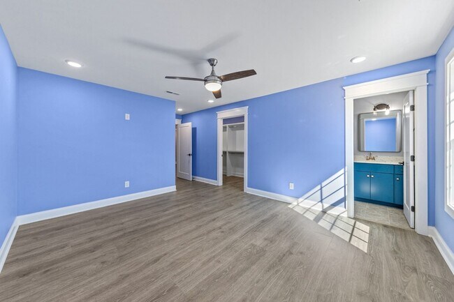 Building Photo - 601 Joyce Ave