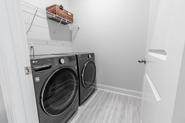 Building Photo - 2785 Stellar Loop