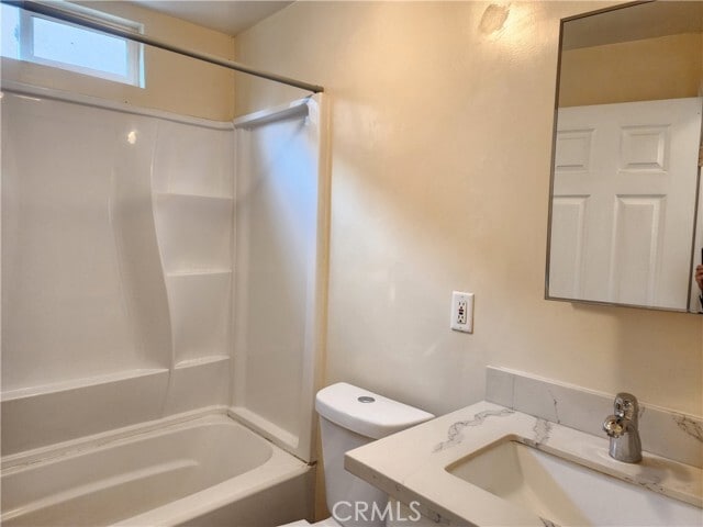 Building Photo - 211 E Gage Ave