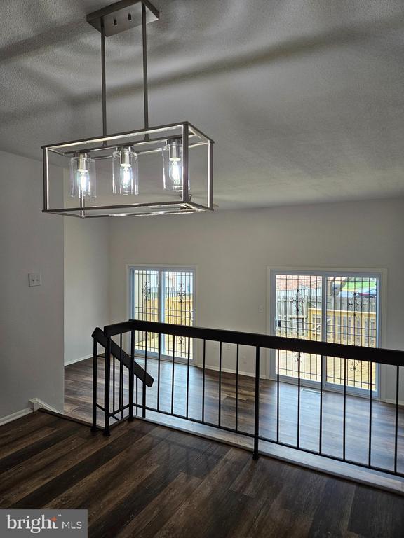 Building Photo - 6322 Bentham Ct