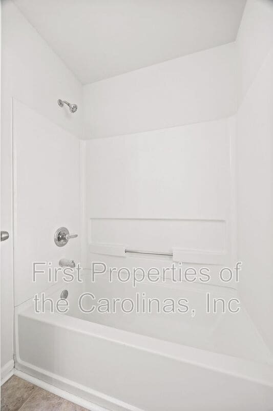 Building Photo - 1411 Swaying Branch Ln