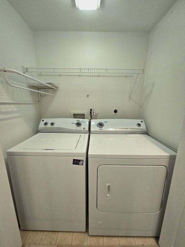 Building Photo - 109 Breakers Ln