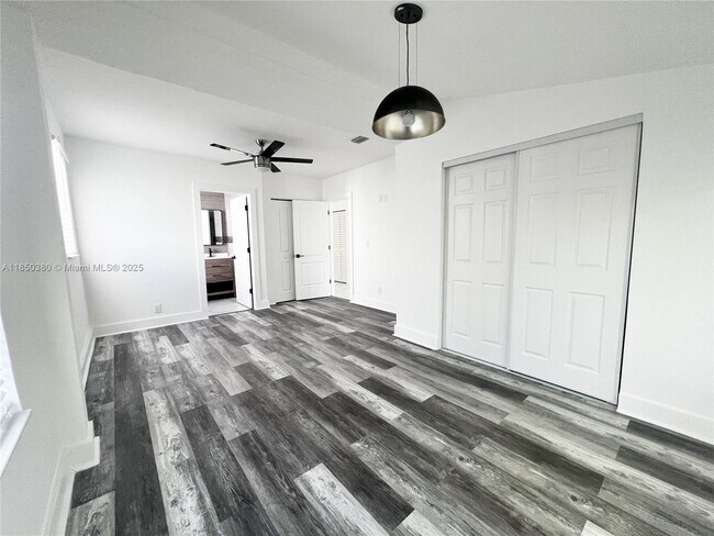 Building Photo - 136 NW 47th St