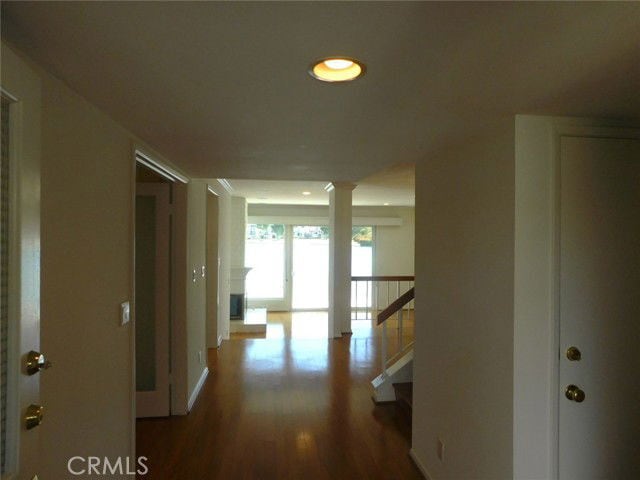 Building Photo - 7 Lakeview