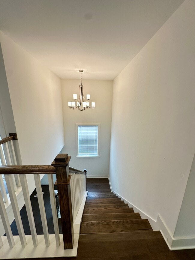 Building Photo - 987 Halletts Peak Pl