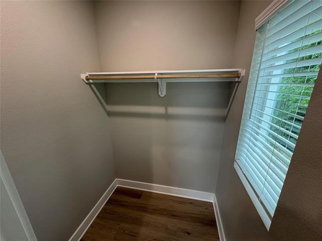 Building Photo - 422 S Lillian