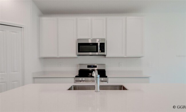 Building Photo - 1520 Brentwood Dr