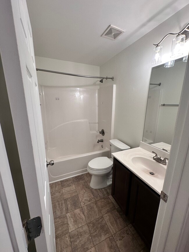 Building Photo - 1624 Caswell Pkwy