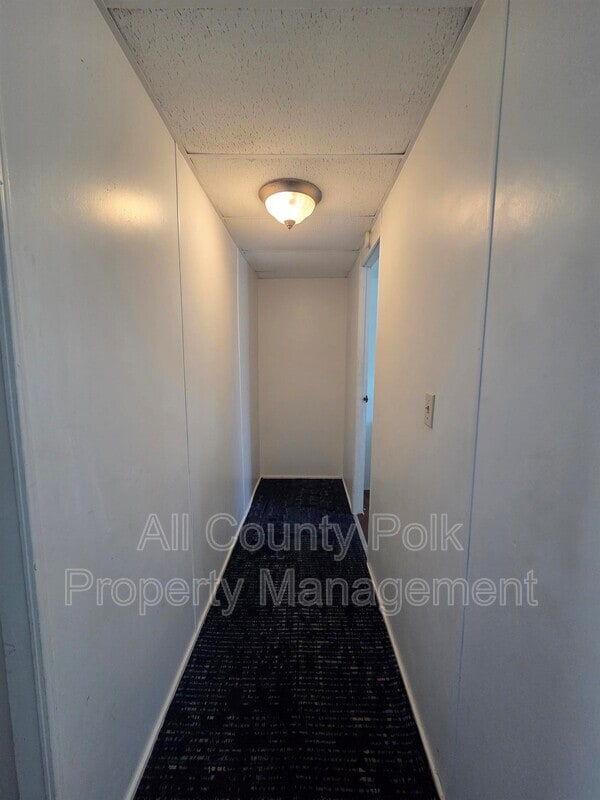 Building Photo - 2735 W 10th St