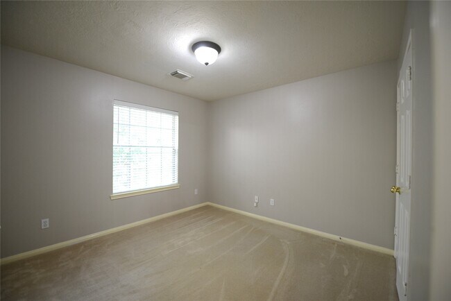 Building Photo - 38 Windswept Oaks Pl