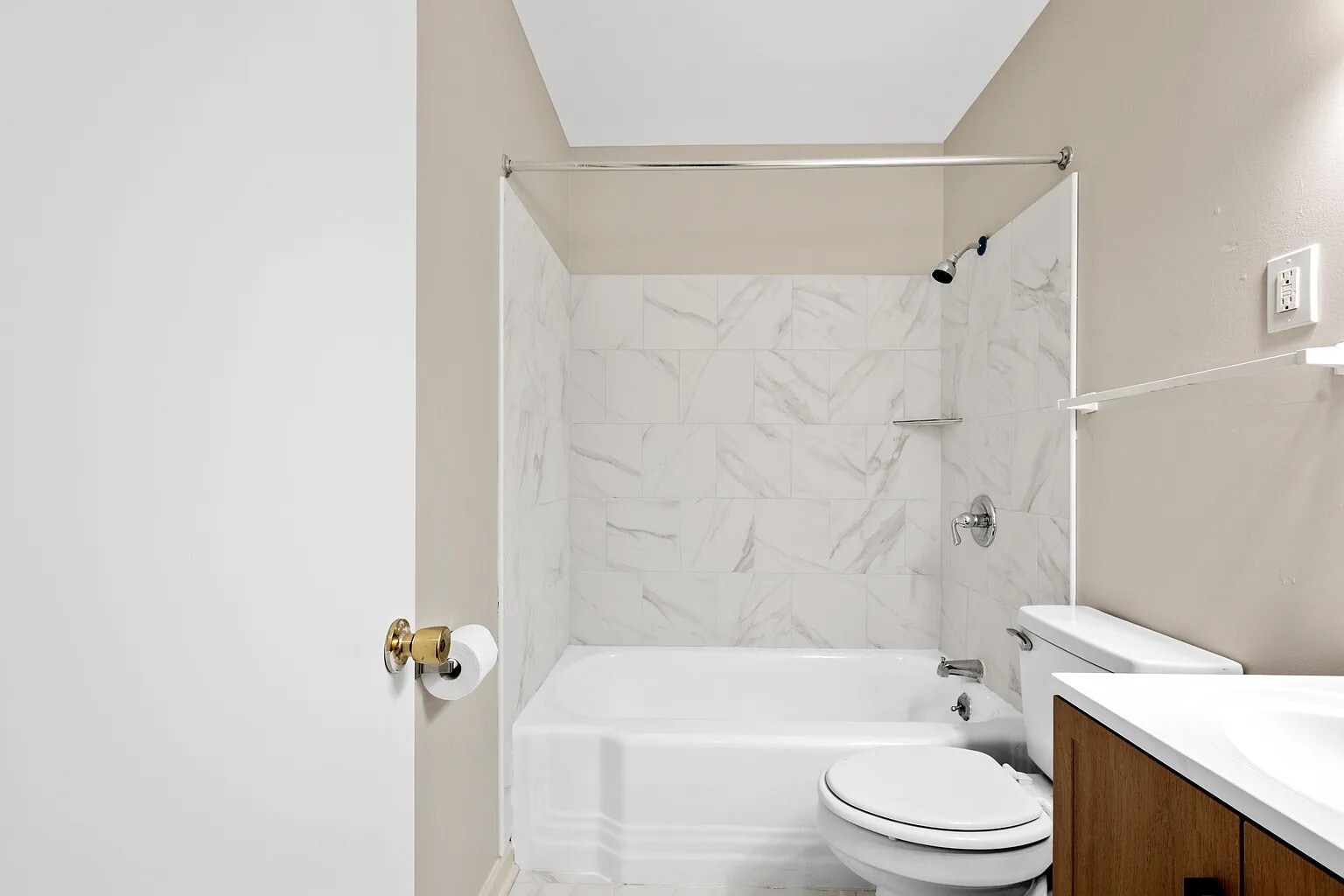 Building Photo - 1507 Mount Moriah Rd