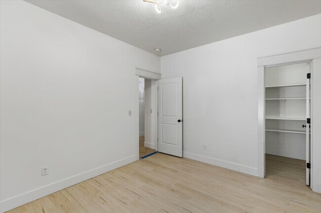 Building Photo - Fantastic 3-bed, 2.5 bath single level home near Downtown Star