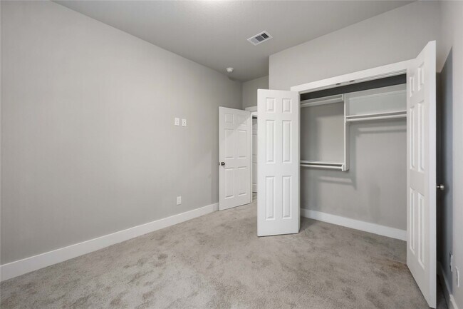 Building Photo - 4410 Rosemont St