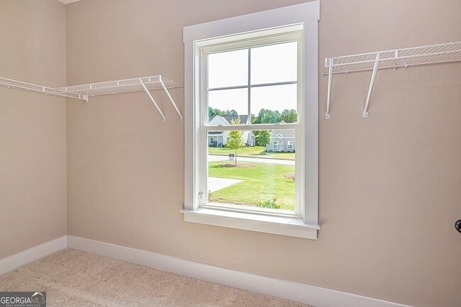 Building Photo - 65 Oakhurst Trail