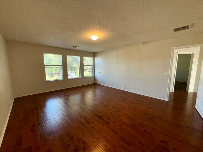 Building Photo - 14954 Sugar Peak Dr