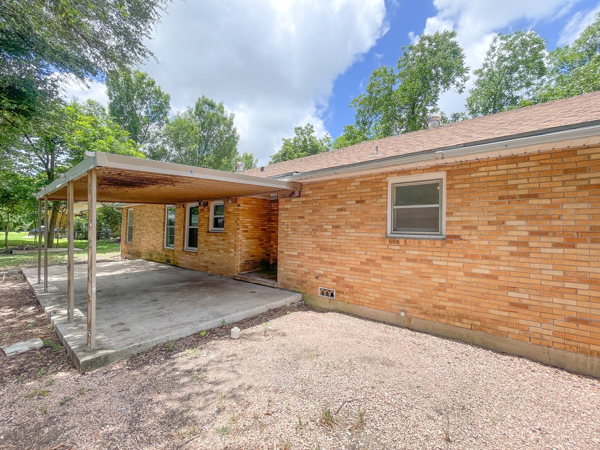 Building Photo - 4500 Anlo Ave